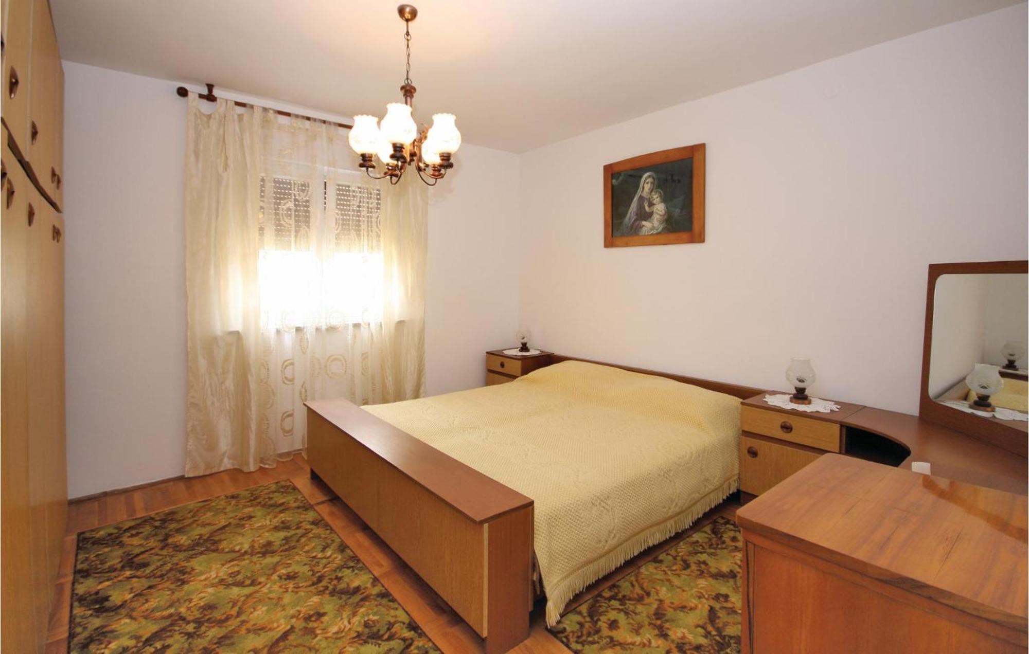 Awesome Apartment In Pula With Wifi Dış mekan fotoğraf
